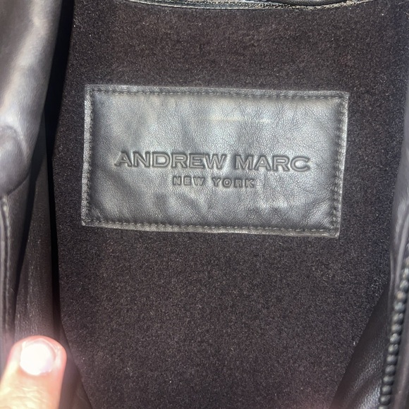 Andrew Marc Leather Jacket - Picture 3 of 14